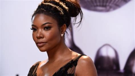 Gabrielle Union Shows Off Curves in Bikini: Vaction ...